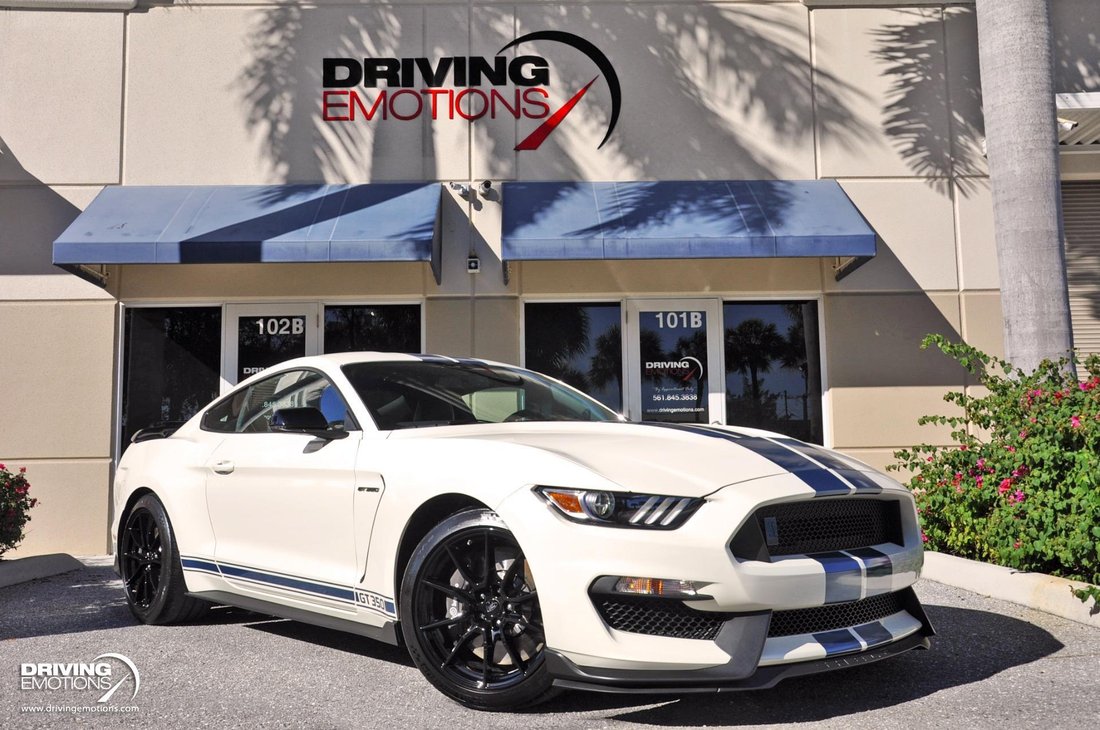 Coupe in Lake Park, FL 33403 1 - 18851280