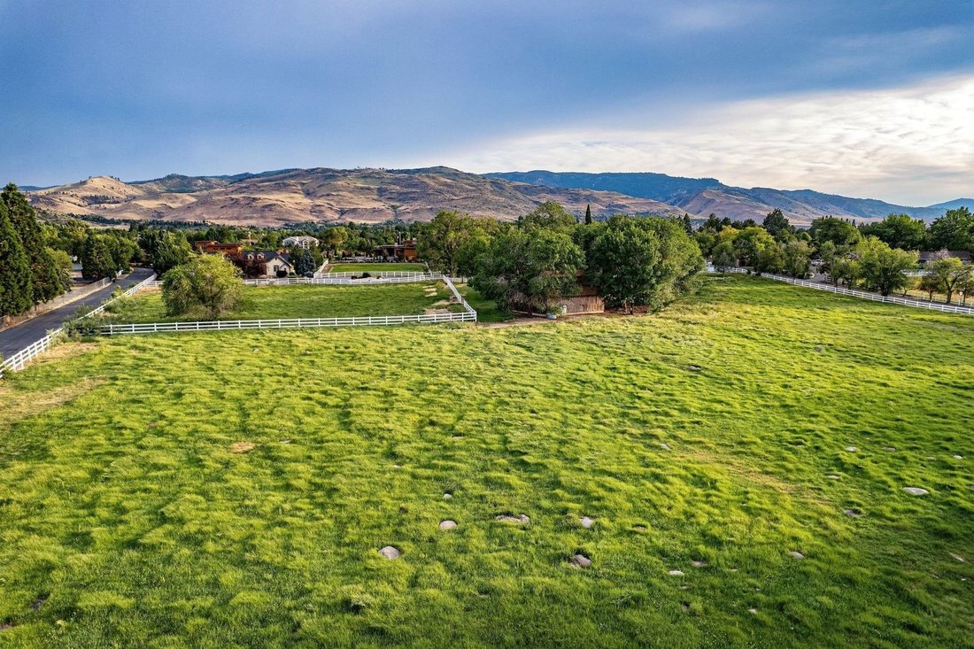 Terreno a Reno, Nevada, Stati Uniti 1 - 18849265