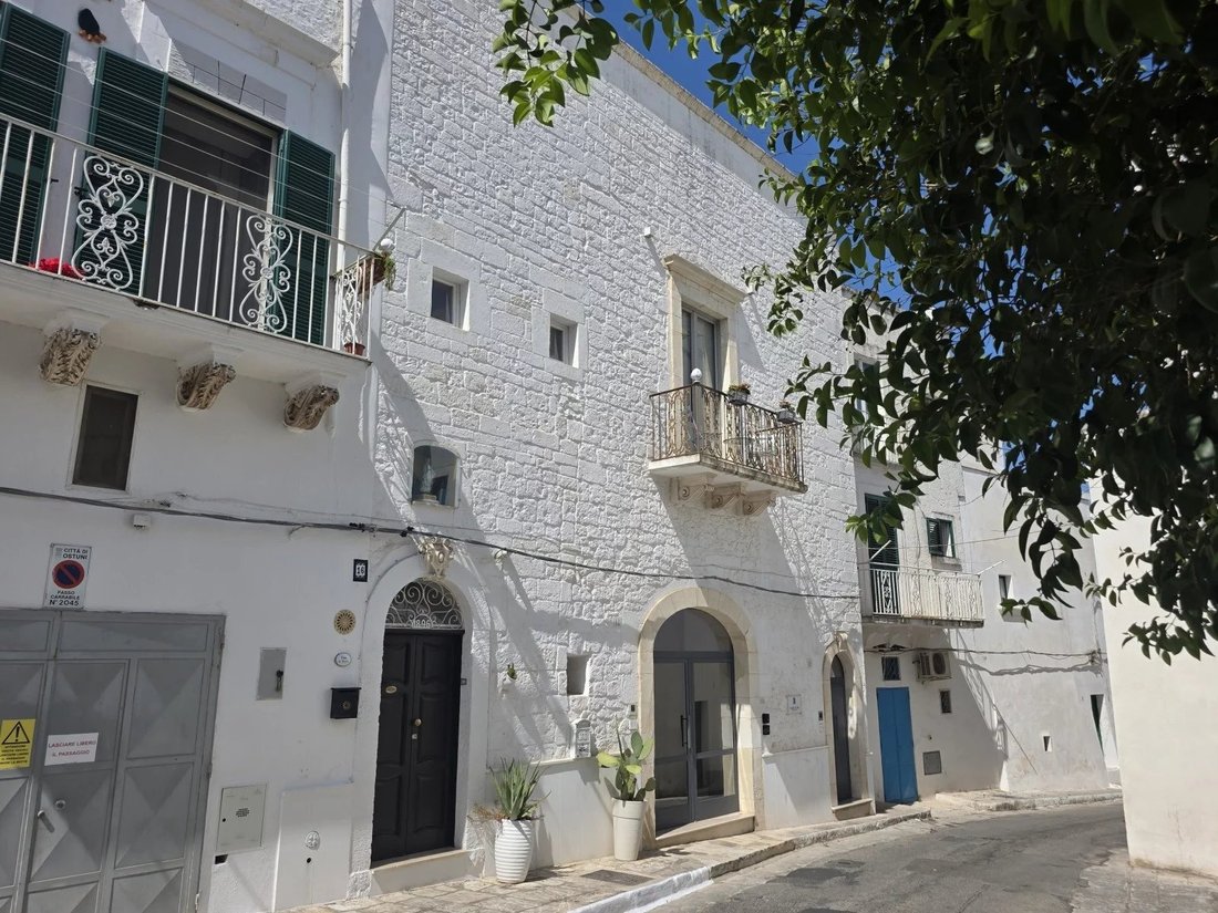 Casa en Ostuni, Apulia, Italia 1 - 17810378