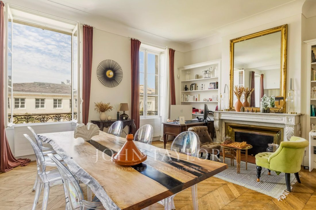 Apartment in Hôtel de Ville-Quinconce-Saint Seurin-Fondaudège, Bordeaux, France 2 - 18851894
