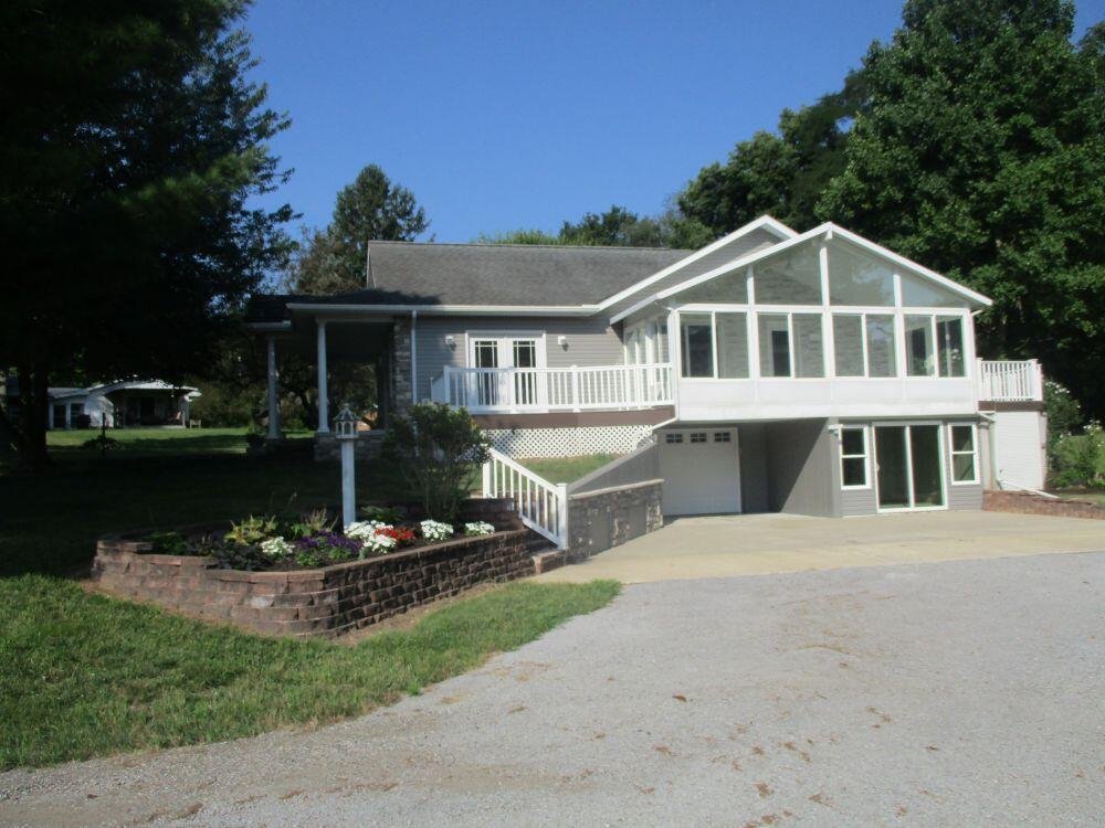 House in Colon, Michigan, United States 1 - 18332625