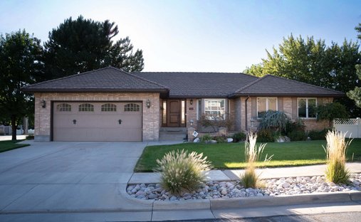 House in Centerville, Utah, United States 1