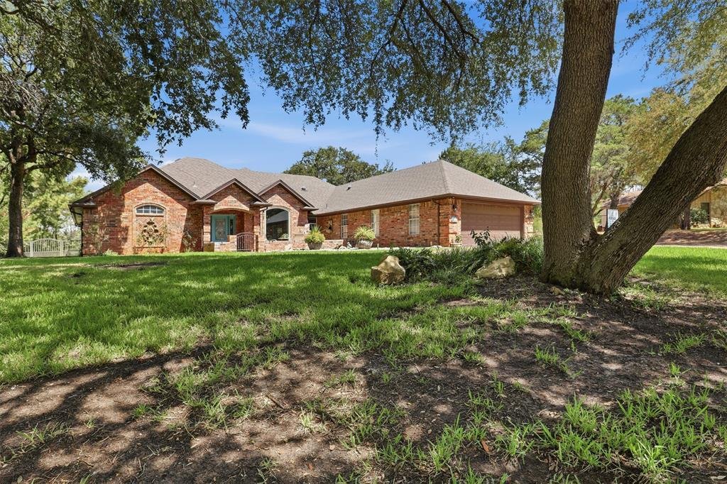 House in Granbury, Texas, United States 1 - 18846970