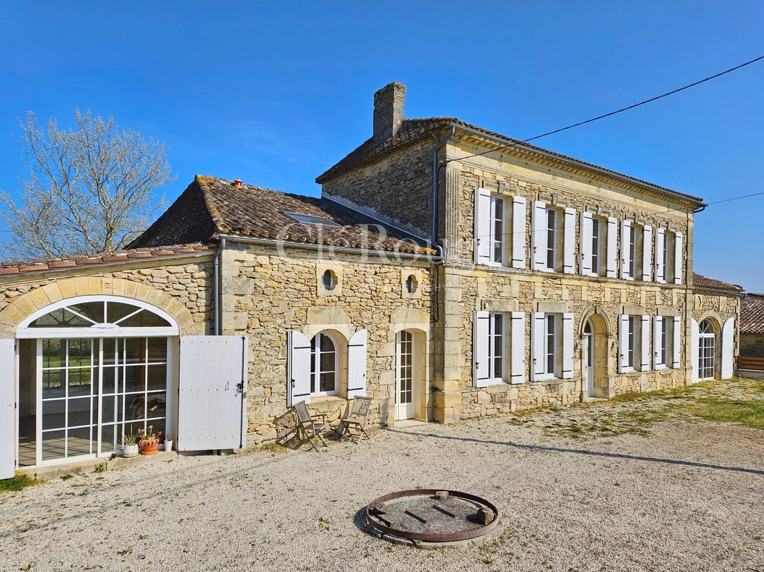 House in Sauveterre-de-Guyenne, Nouvelle-Aquitaine, France 2 - 18853472