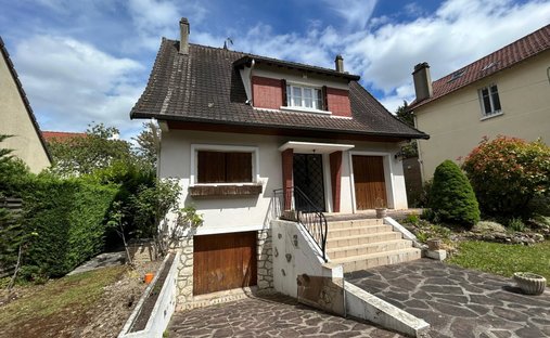 House in Centre Ville-Tour du Lac, Enghien-les-Bains, France 1