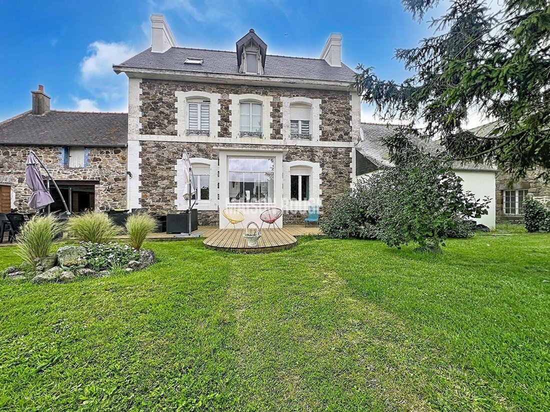 House in Le Vivier-sur-Mer, Brittany, France 1 - 18848014