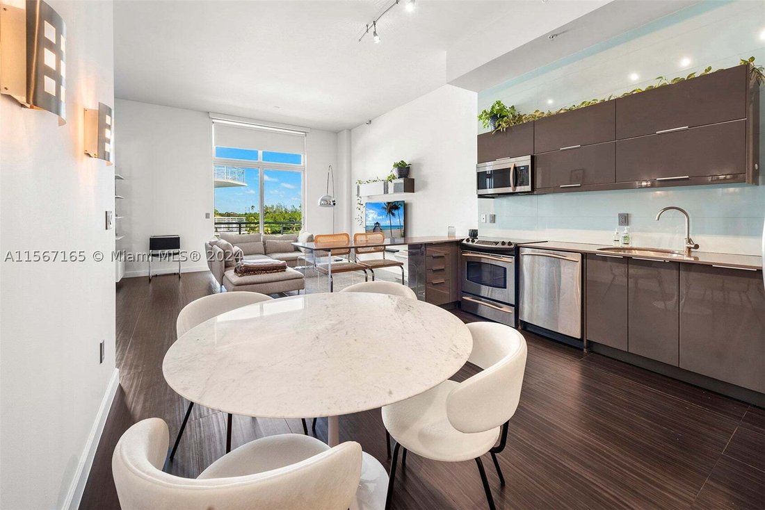 Condo in Miami Beach, Florida, United States 3 - 17204491