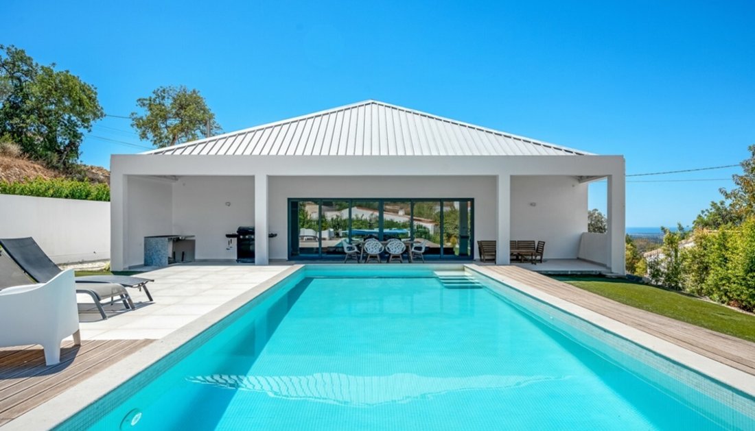 Villa in Loule (Sao Sebastiao), Algarve, Portugal 1 - 18843731