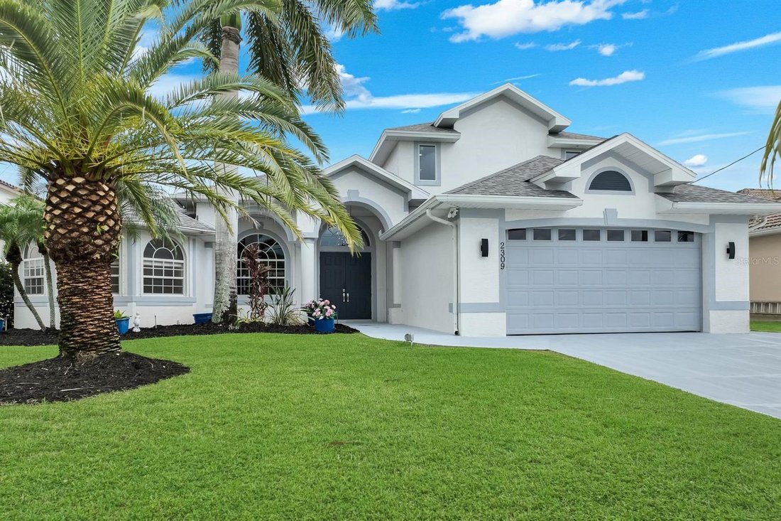 Casa a Cape Coral, Florida, Stati Uniti 1 - 18846207