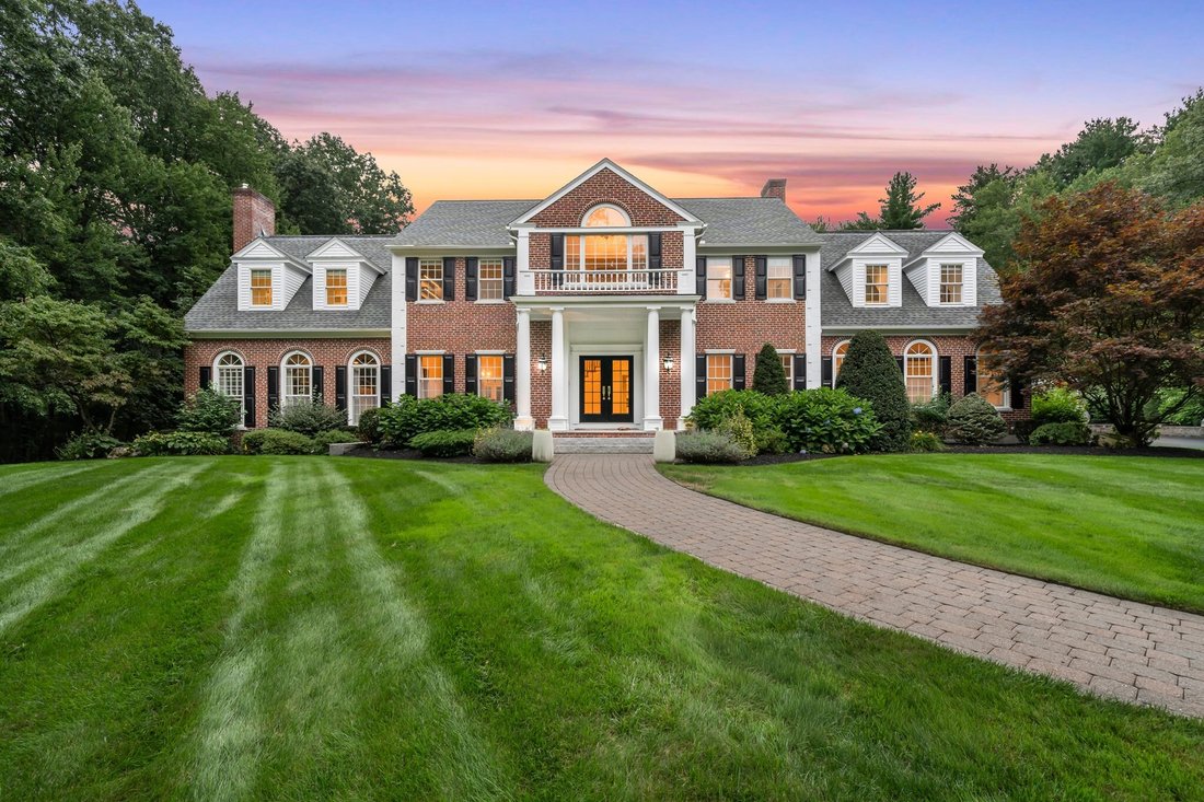 House in Chelmsford, Massachusetts, United States 1 - 18848782