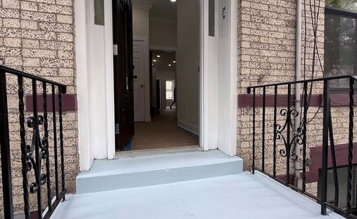 House in New York, New York, United States 1
