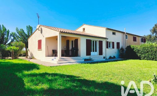 Casa en San Lorenzo-d'Aigouze, Occitania, Francia 1