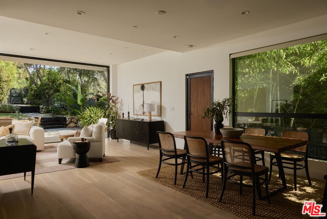 House in Los Angeles, California, United States 4 - 18846711