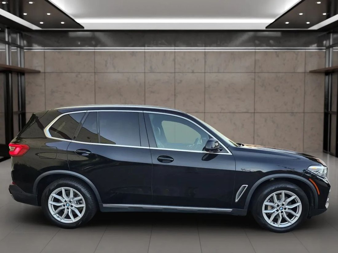 Suv in Fullerton, CA, United States 4 - 18852297