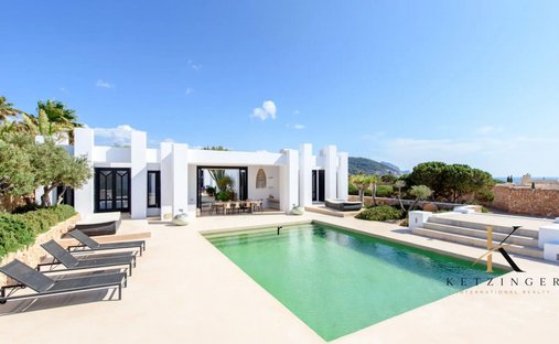 Villa in Sant Joan de Labritja, Balearic Islands, Spain 1
