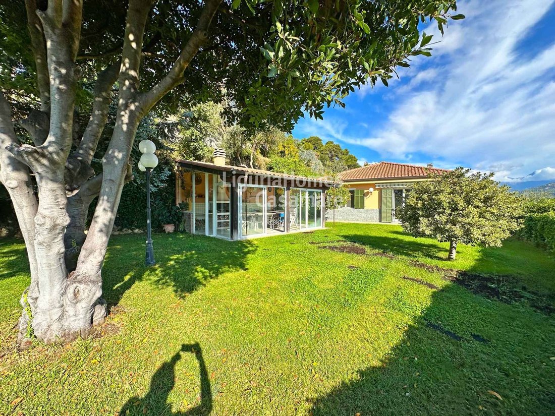 Villa in Camporosso, Liguria, Italy 2 - 11297069