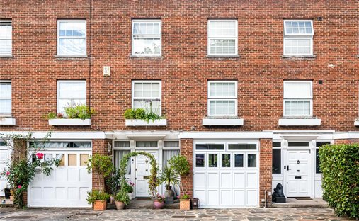 Haus in London Borough of Barnet, England 1