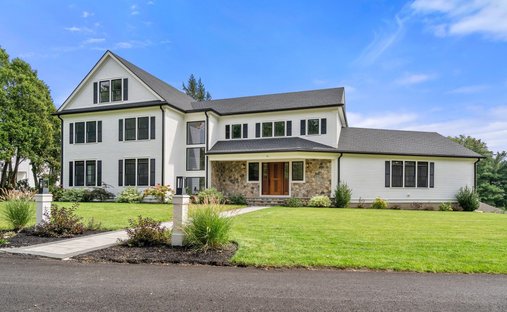 House in Belmont, Massachusetts, United States 1
