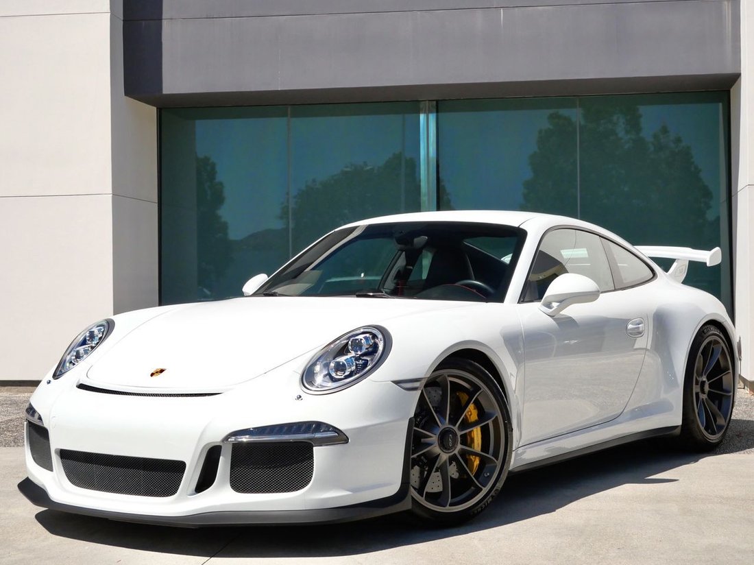 Coupe in Thousand Oaks, CA, United States 3 - 18850171