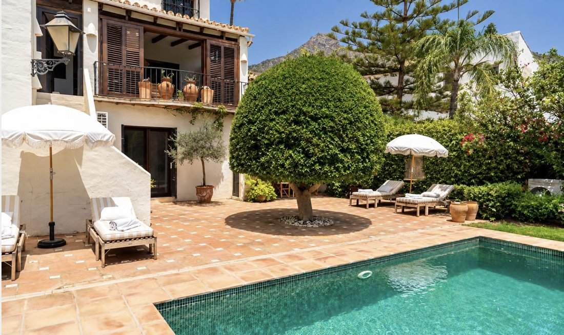 Villa in Golden Mile, Andalusia, Spain 3 - 18850655