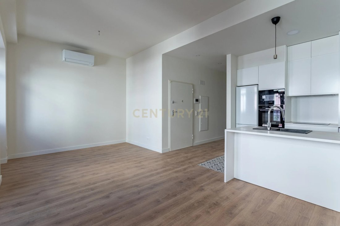Apartment in Campolide, Lisbon, Portugal 4 - 18847703