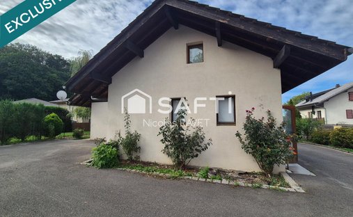 House in Armoy, Auvergne-Rhône-Alpes, France 1