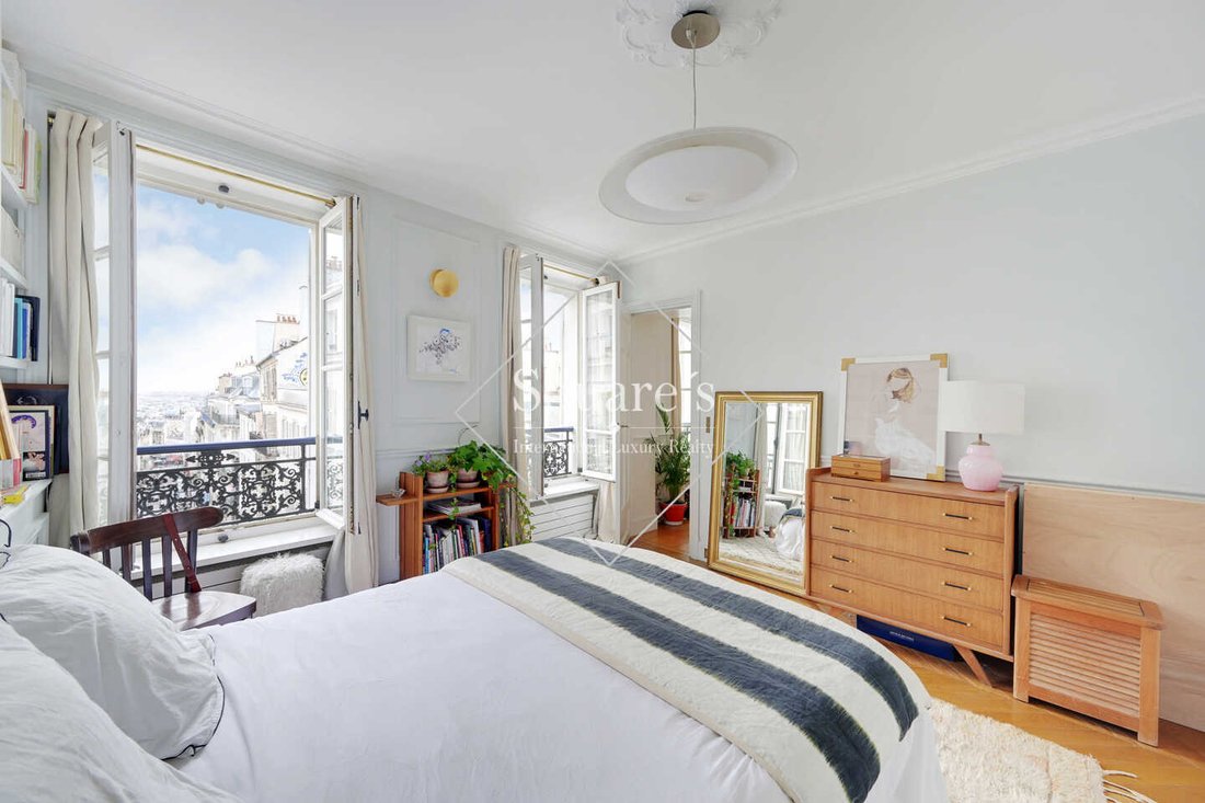 Apartment in Amiraux-Simplon-Poissonniers, Paris 18e Arrondissement, Paris 4 - 18856740