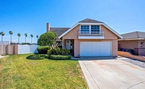 House in La Palma, California, United States 1
