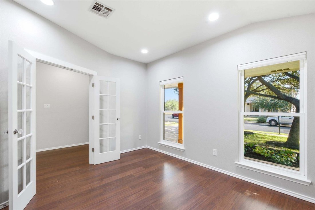 House in Austin, Texas, United States 5 - 18846273