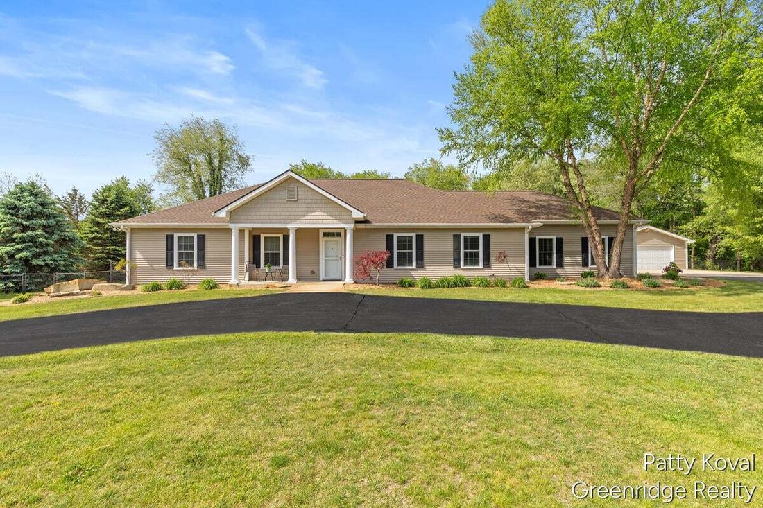 House in Middleville, Michigan, United States 4 - 18846534
