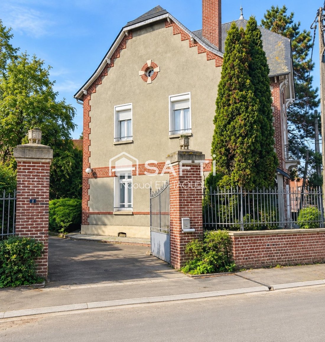 Casa a Fontaine-lès-Croisilles, Alta Francia, Francia 2 - 17459550