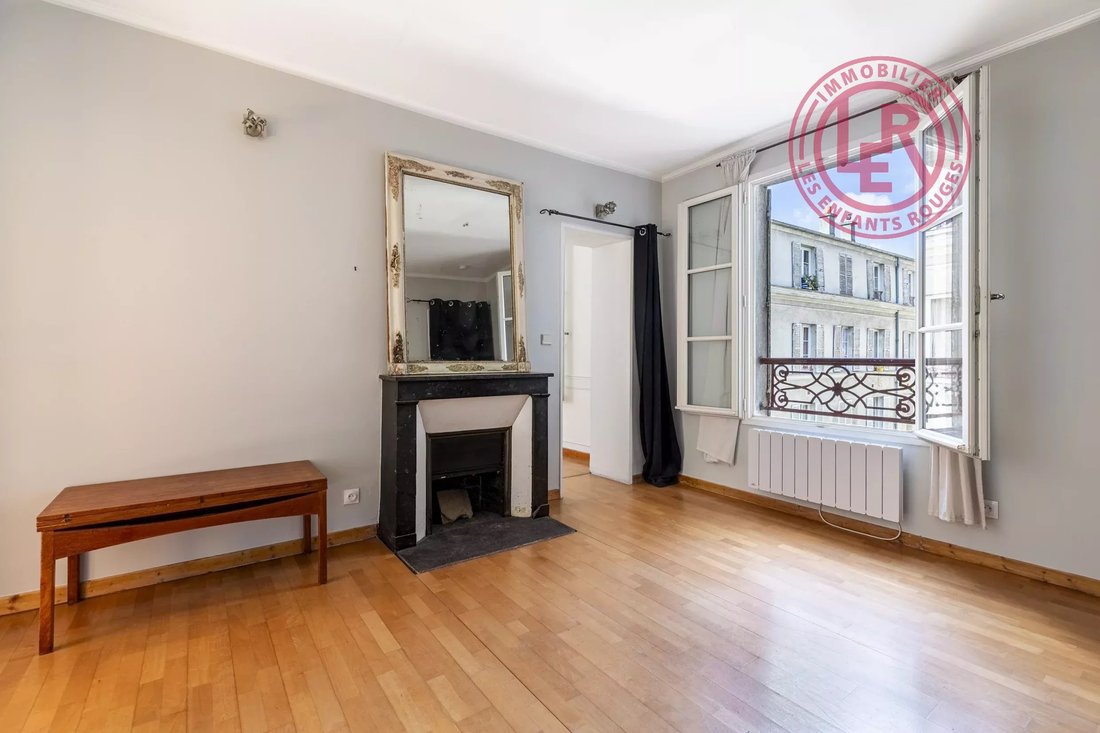 Apartment in Louis Blanc-Aqueduc, Paris 10e Arrondissement, Paris 1 - 18851690