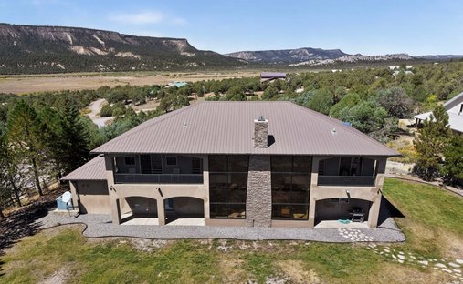 House in Los Ojos, New Mexico, United States 1