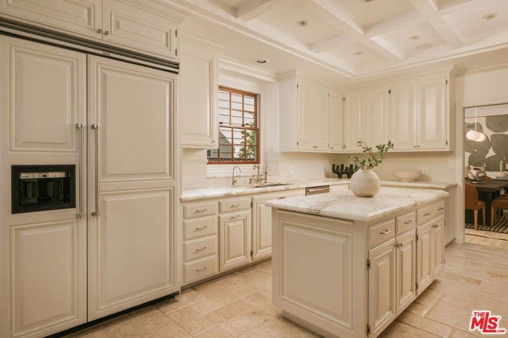 House in Los Angeles, California, United States 4 - 18845398