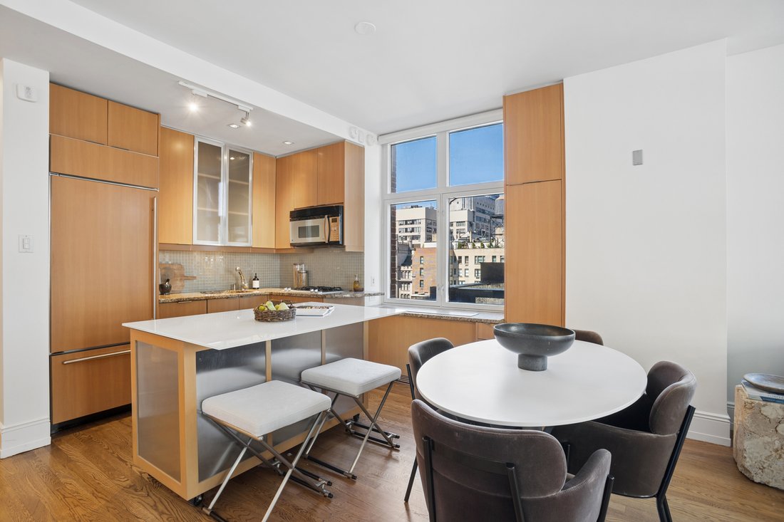 Condo in New York, New York, United States 4 - 17271599