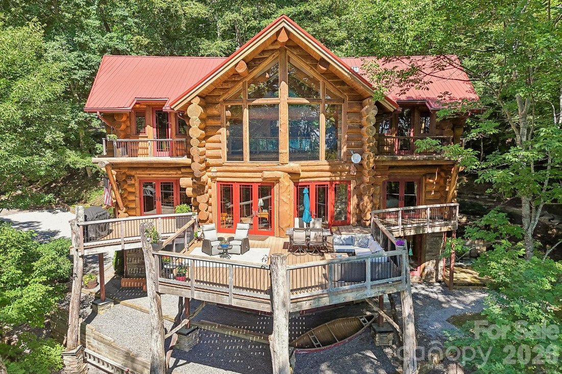 Casa en Maggie Valley, Carolina del Norte, Estados Unidos 1 - 18847884