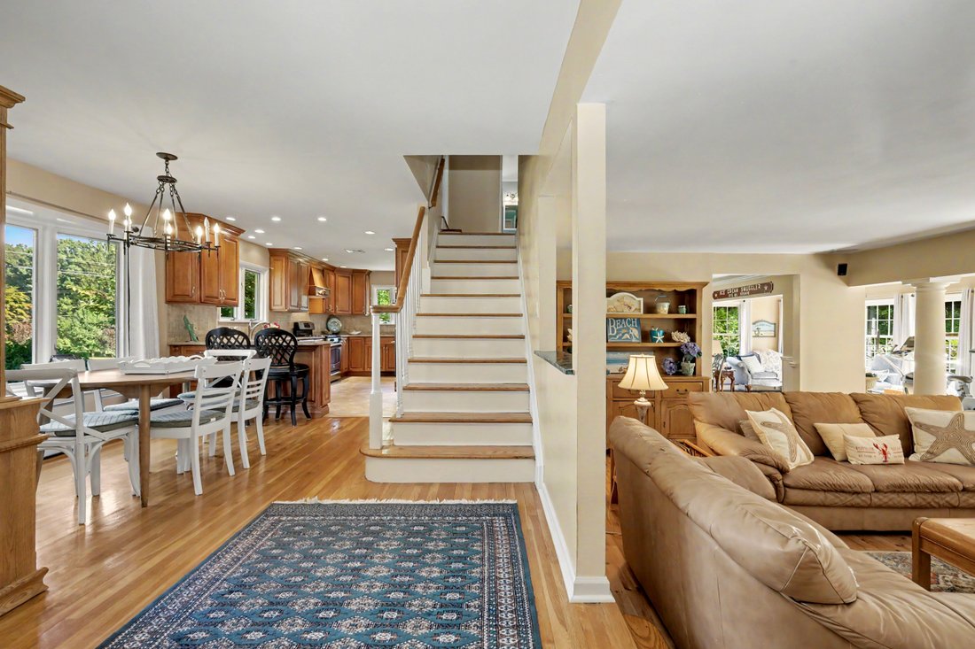House in Norwalk, Connecticut, United States 4 - 18850912