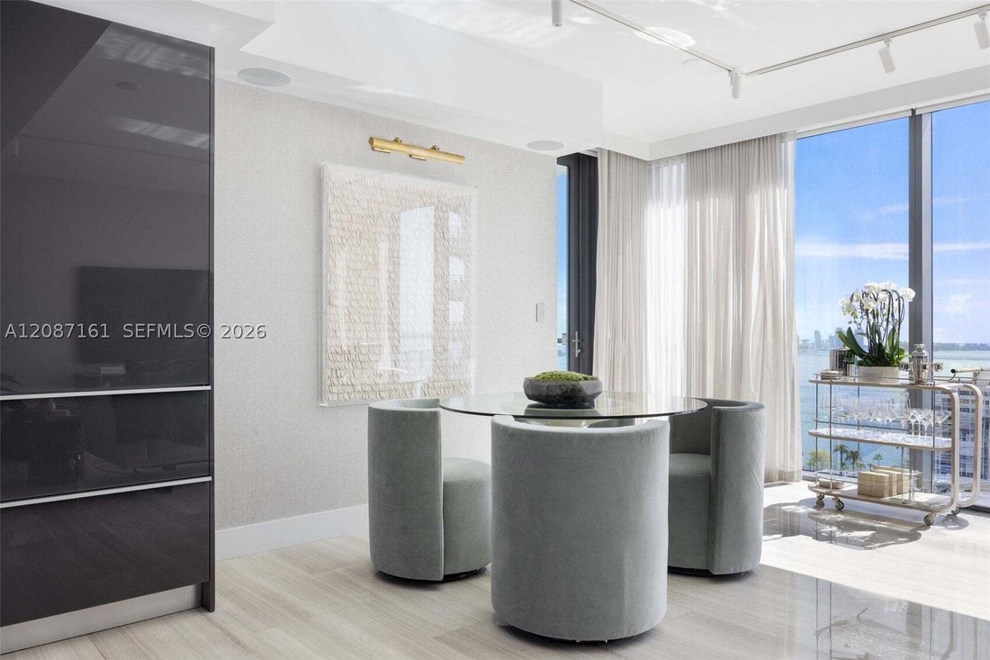 Condo in Miami, Florida, United States 4 - 18845978