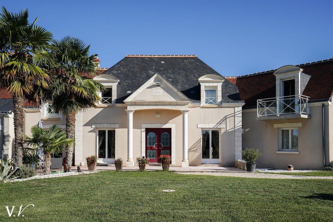 Maison à Savonnières, Centre-Val de Loire, France 1 - 18847894