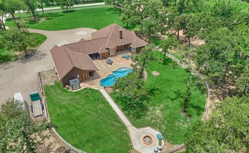 House in Magnolia, Texas, United States 1