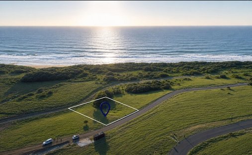 Land in Dolphin Coast, KwaZulu-Natal, South Africa 1