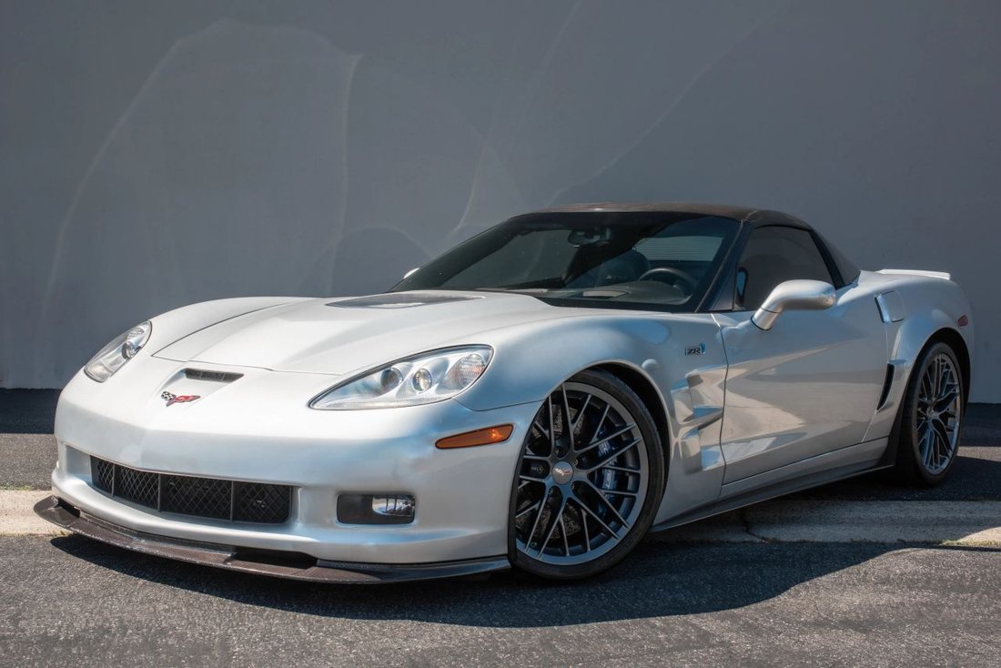 Coupe in Costa Mesa, CA, United States 1 - 18850693