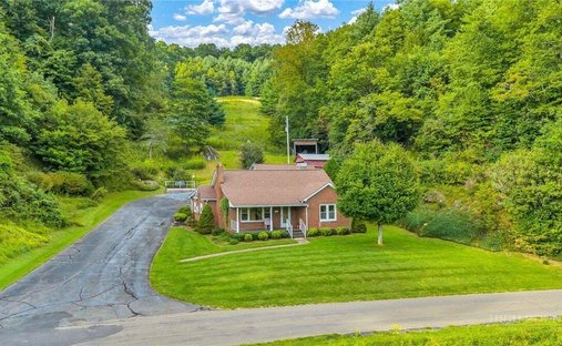 House in Fleetwood, North Carolina, United States 1