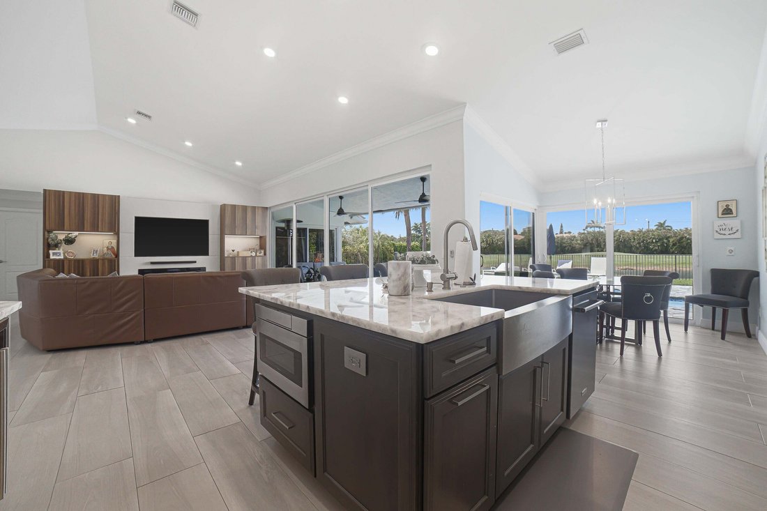 House in Boca Raton, Florida, United States 5 - 18727149