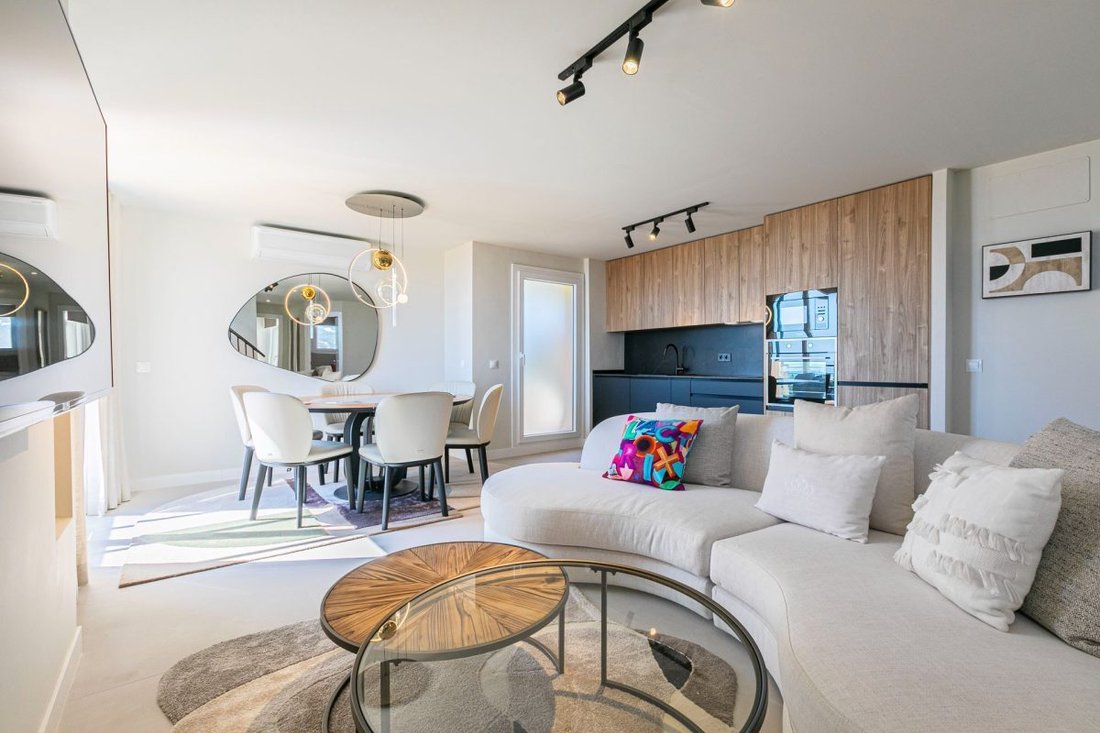Apartment in Puerto Banus, Marbella, Spain 3 - 18857546