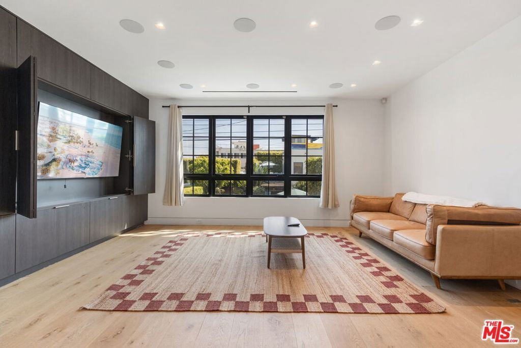 House in Los Angeles, California, United States 2 - 18845395