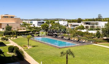 Apartment in Vilamoura, Quarteira, Algarve 1