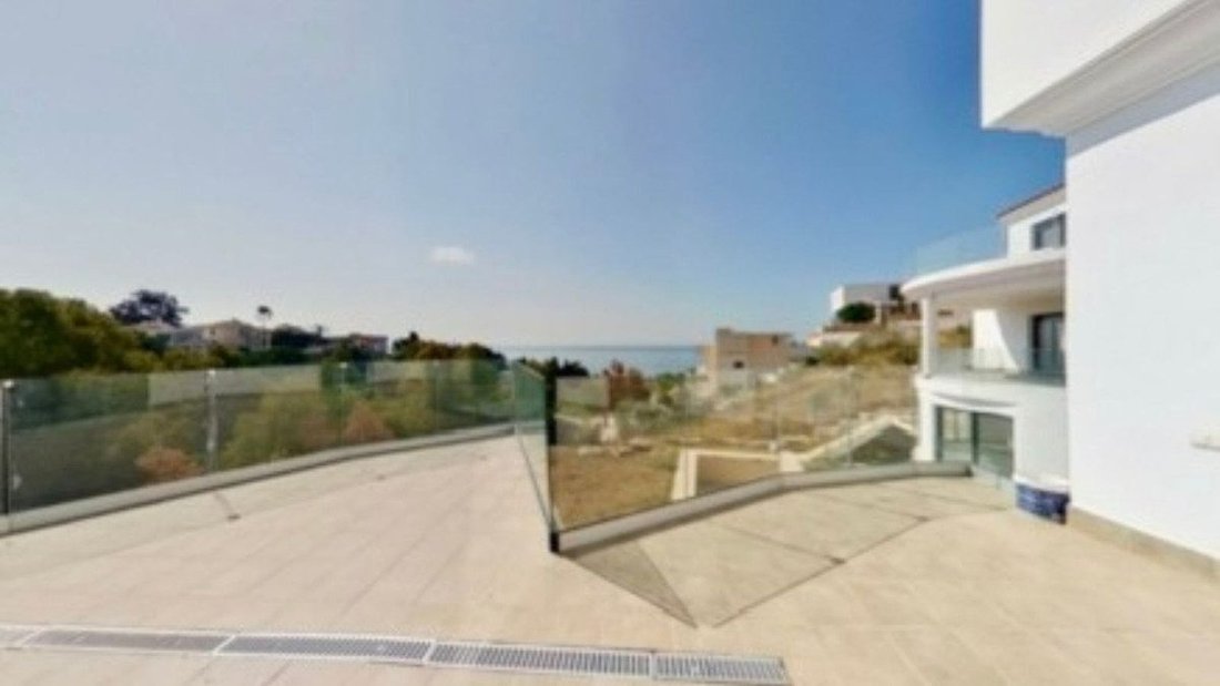 Villa in Benalmadena, Andalusia, Spain 1 - 18862629