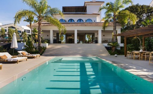 Villa in Nueva Andalucía, Marbella, Spanien 1