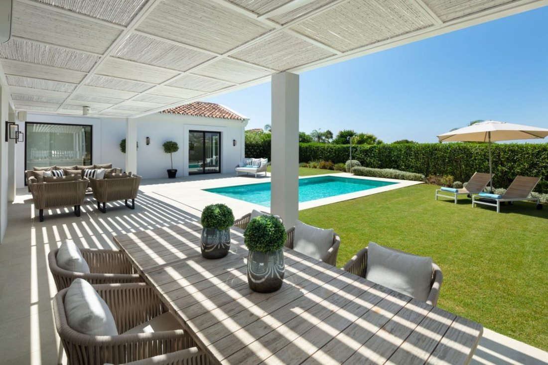 Villa in Puerto Banus, Marbella, Spain 4 - 18861612